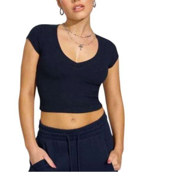 Garage Ribbed V-Neck Crop Top Black Stretch Baby Tee Size L - Picture 1 of 8